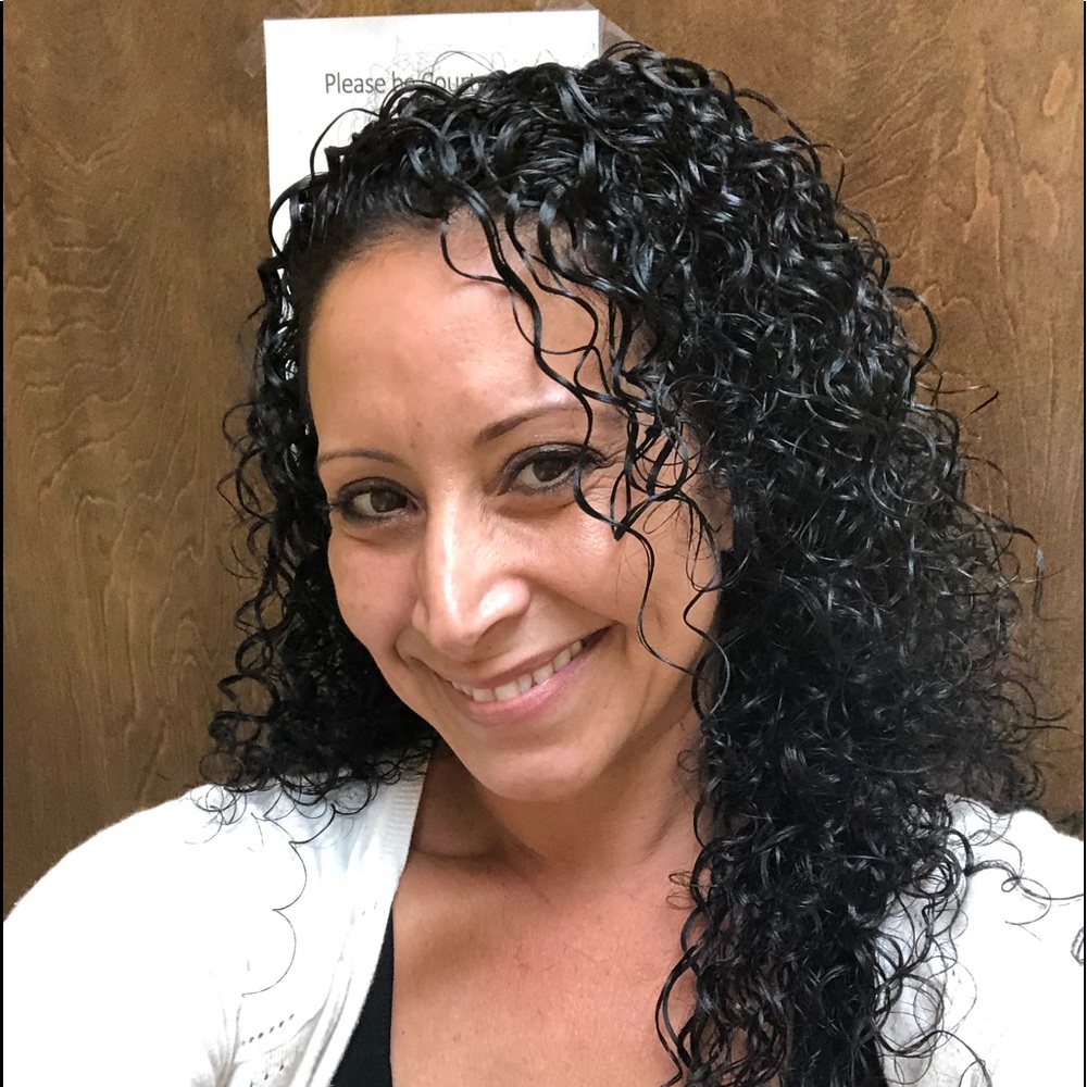 Meet your Posher, Melissa